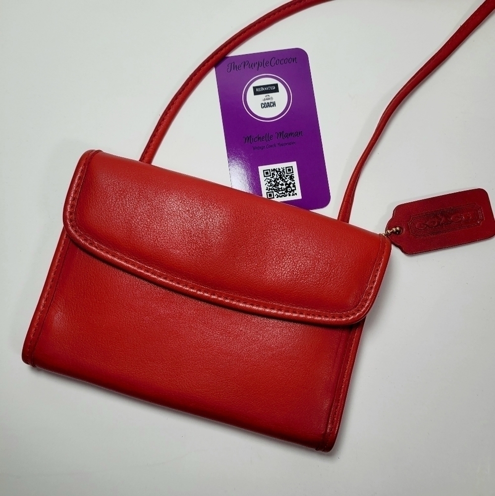 NWOT, Vintage Coach Swing Wallet #4843